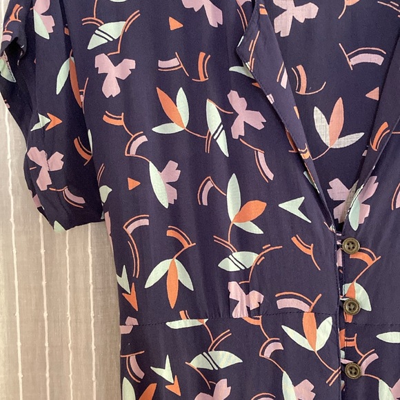 Kimchi Blue Size: Small Mini Button-Down Patterned Dress 100% Rayon - Picture 5 of 7